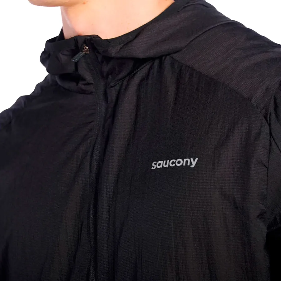 Imagen 3 de 8 de Campera Saucony Triumph Packaway-NEGRO