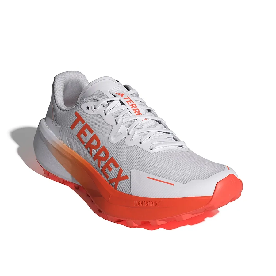 Imagen 1 de 7 de Zapatillas adidas Terrex Agravic 3-BLANCO/NARANJA