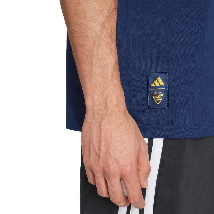 Imagen 3 de 5 de Remera adidas de temporada de Boca Juniors-MARINO/AMARILLO
