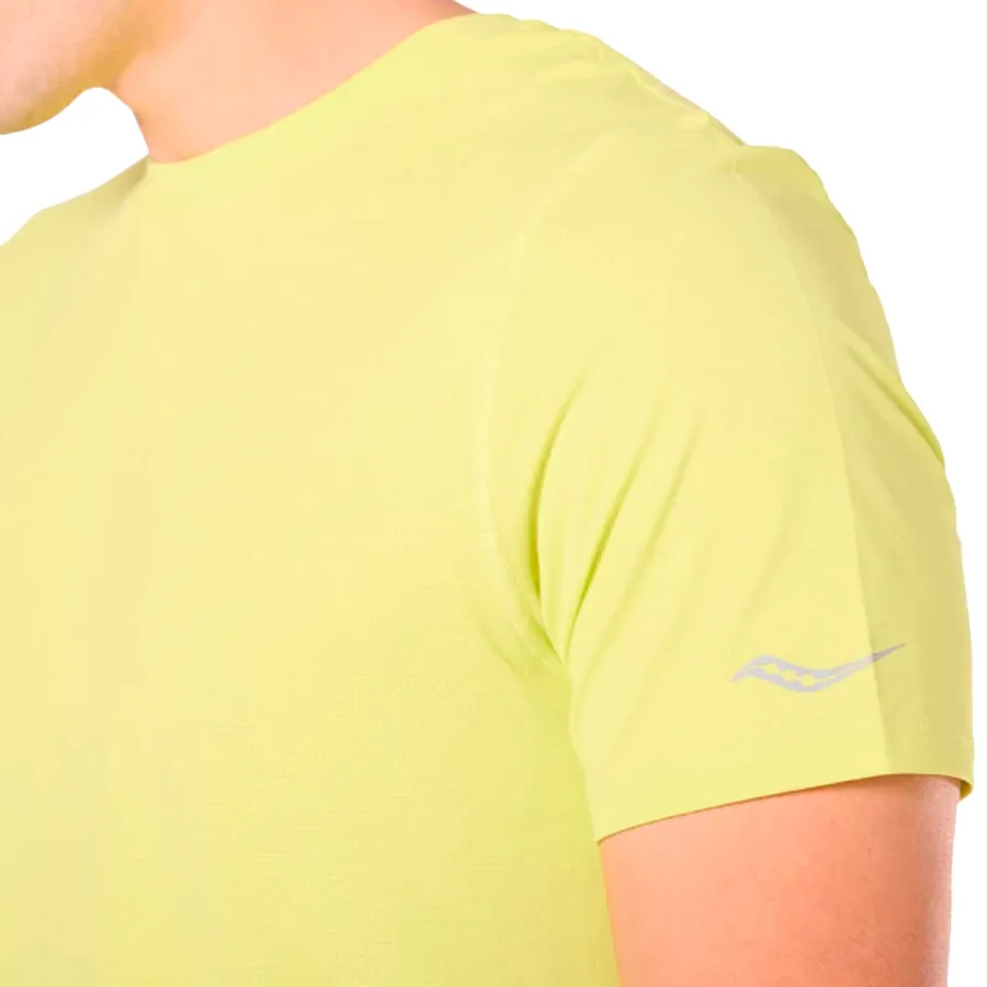 Imagen 2 de 5 de Remera Saucony Manga Corta Peregrine Tr Graphic-AMARILLO