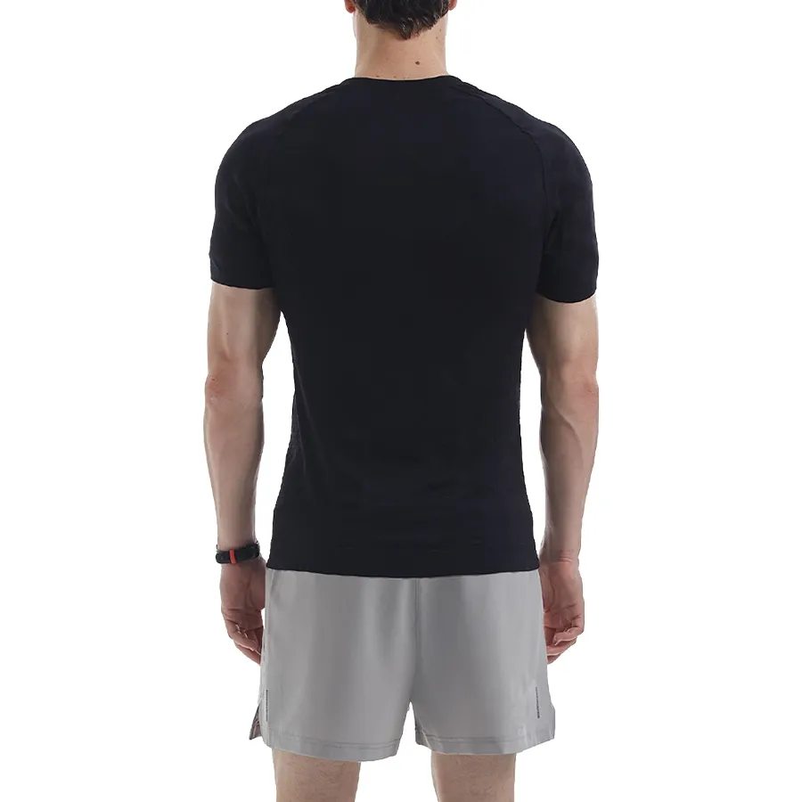Imagen 1 de 3 de Remera Xpirit Pro Seamless Collection-NEGRO