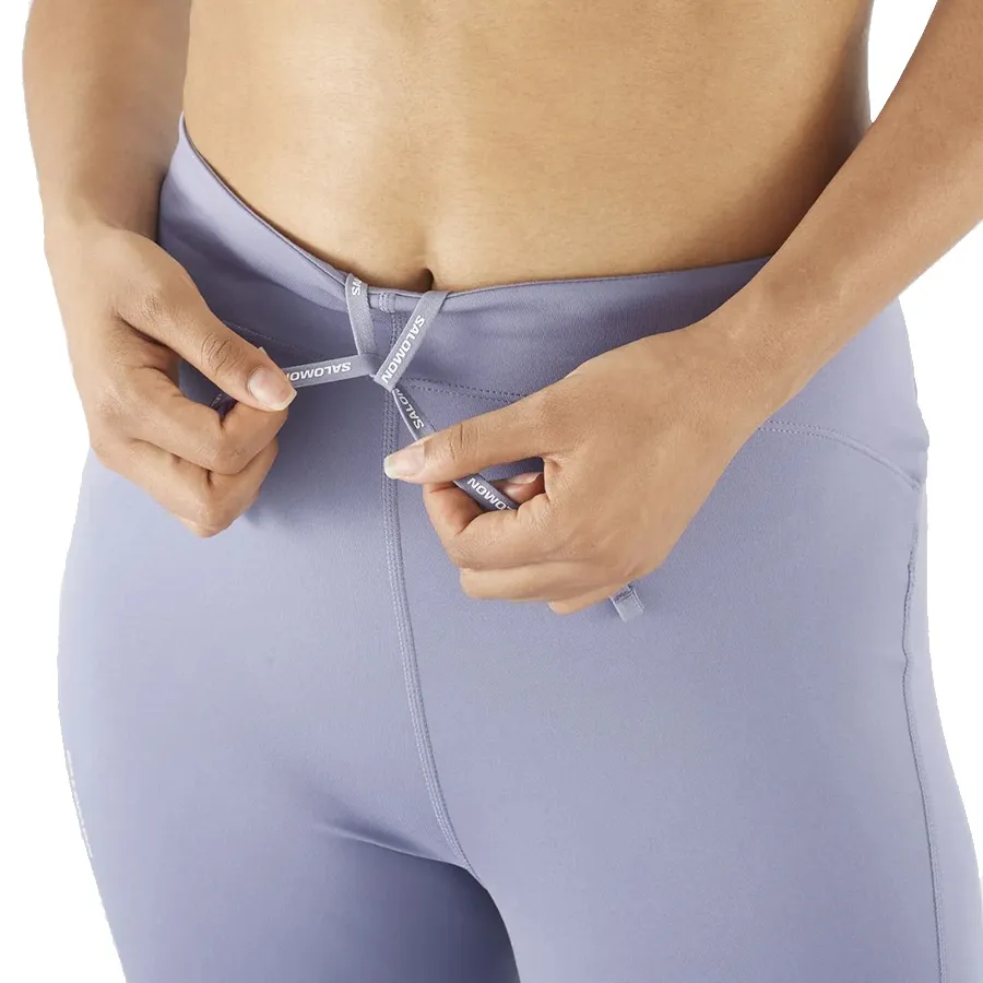 Imagen 3 de 5 de Calza Salomon Shakeout Core Tights 28"-LAVANDA