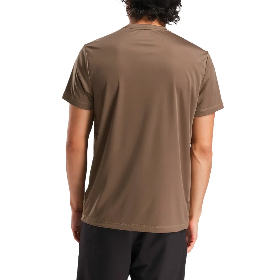 Imagen 1 de 4 de Remera Reebok ID Train SS Tech-VERDE MILITAR