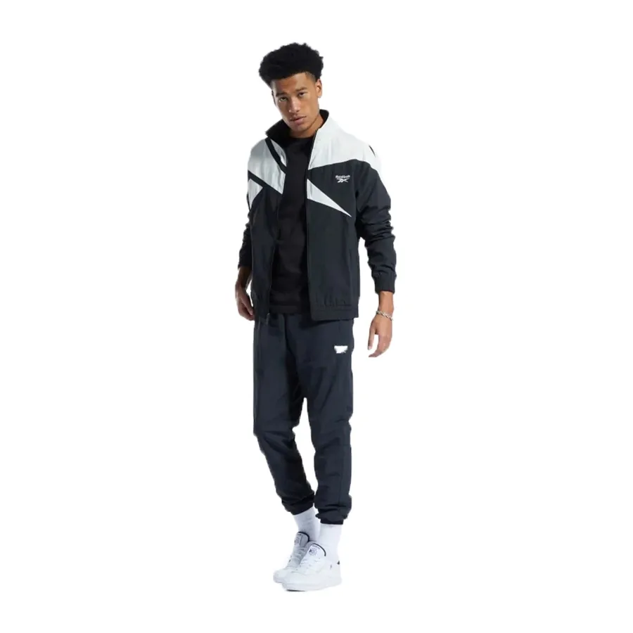 Imagen 0 de 5 de Campera Reebok Classic Vector-NEGRO/BLANCO