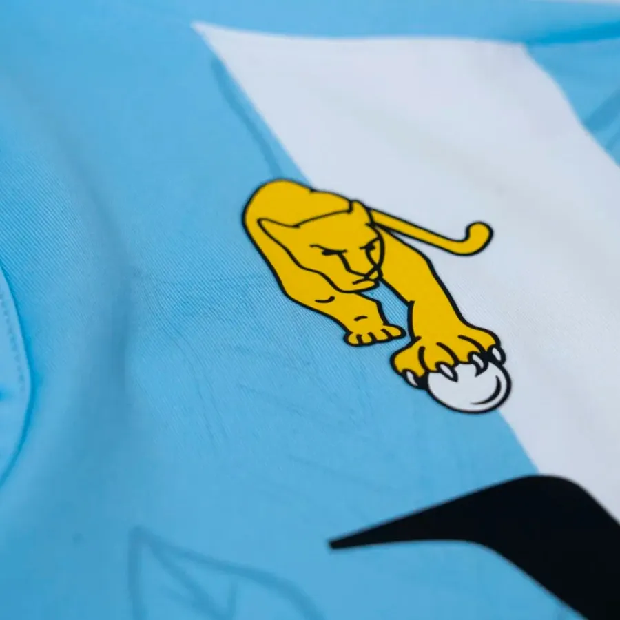 Imagen 3 de 5 de Camiseta Under Armour Las Leonas-CELESTE/BLANCO