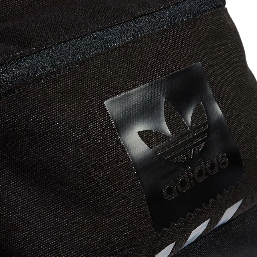 Imagen 4 de 7 de Mochila adidas originals Sombras-NEGRO