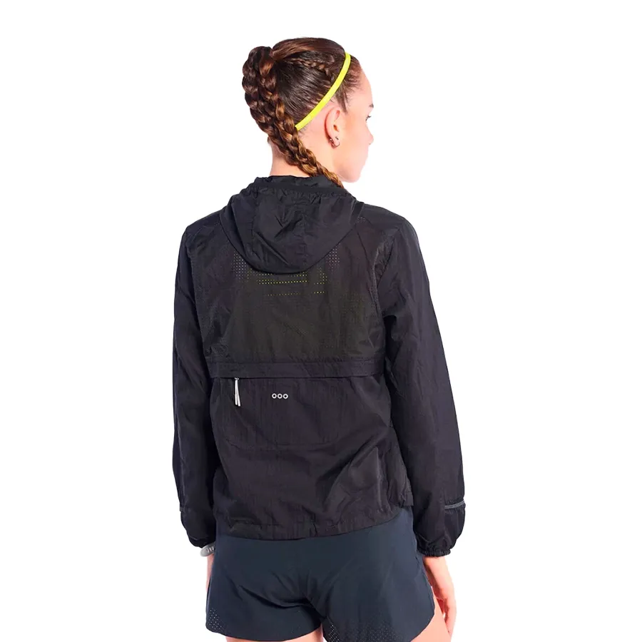 Imagen 3 de 10 de Campera Saucony Triumph Packaway-NEGRO