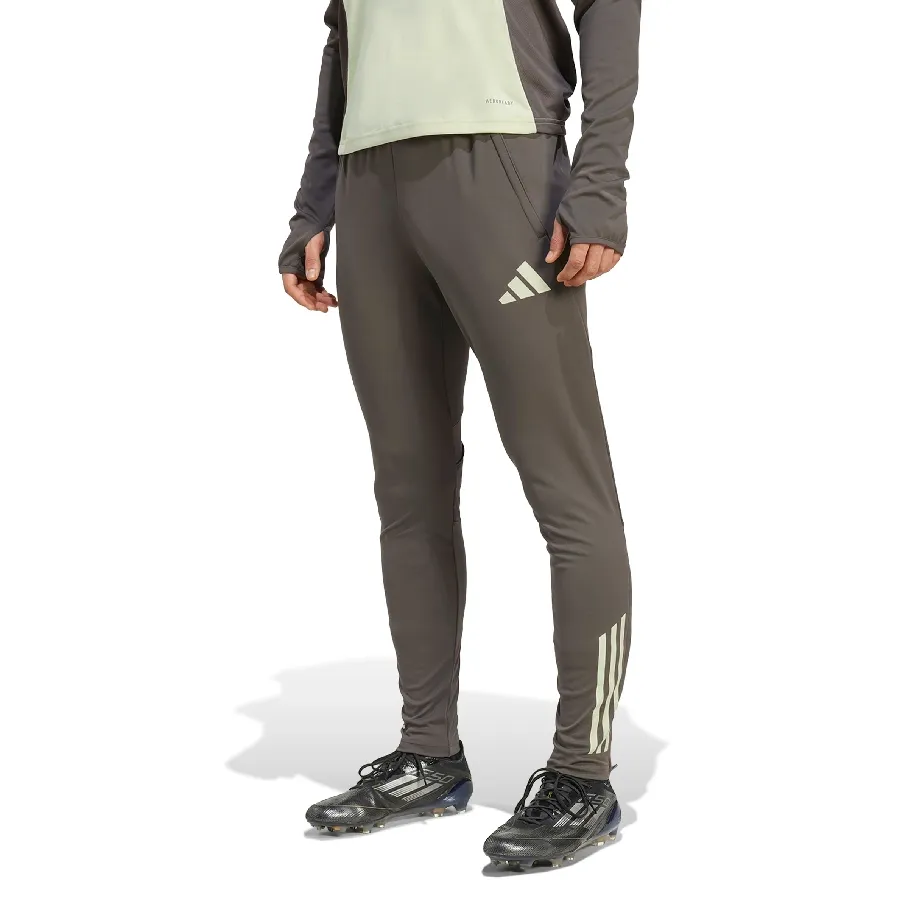 Imagen 0 de 5 de Pantalón adidas Entrenamiento De Competición Real Madrid Tiro 25-OLIVA