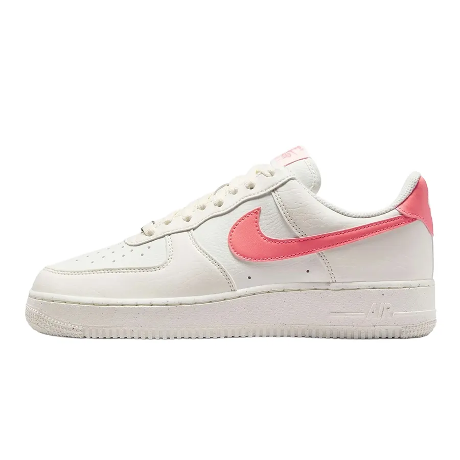 Imagen 2 de 8 de Zapatillas Nike Air Force 1 '07 Next Nature-BLANCO/ROSA