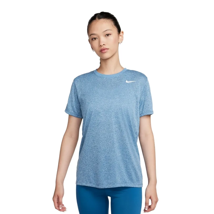 Imagen 0 de 3 de Remera Nike Dri-Fit-AZUL