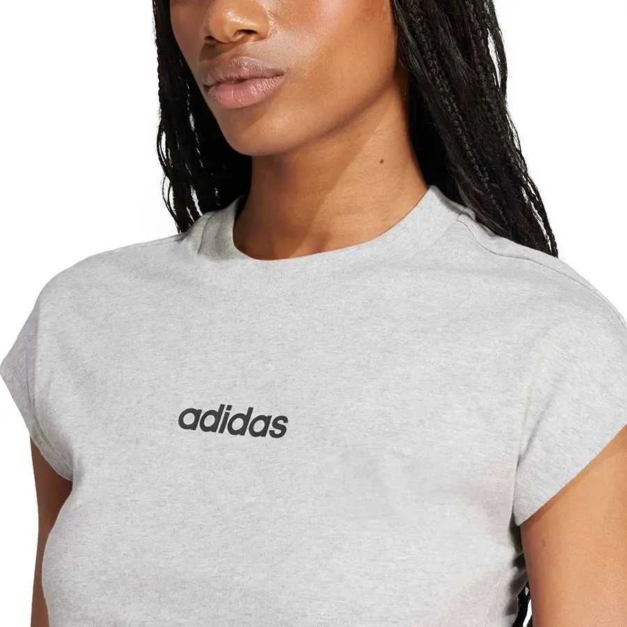Imagen 3 de 5 de Remera adidas originals Essentials Linear-GRIS/NEGRO
