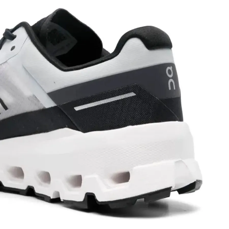 Imagen 3 de 4 de Zapatillas On Cloudvista 2-GRIS