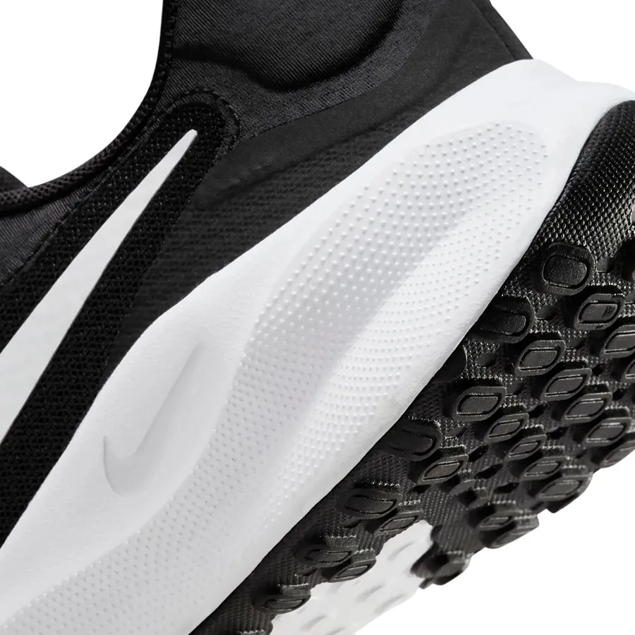 Imagen 7 de 8 de Zapatillas Nike Revolution 7-NEGRO/BLANCO