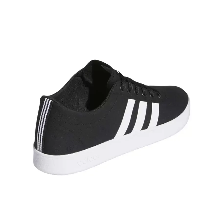 Imagen 1 de 5 de Zapatillas adidas Easy Vulc 2.0-NEGRO/BLANCO