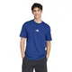 remera-adidas-punto-simple-con-logo-pequeno-essentials-AZUL