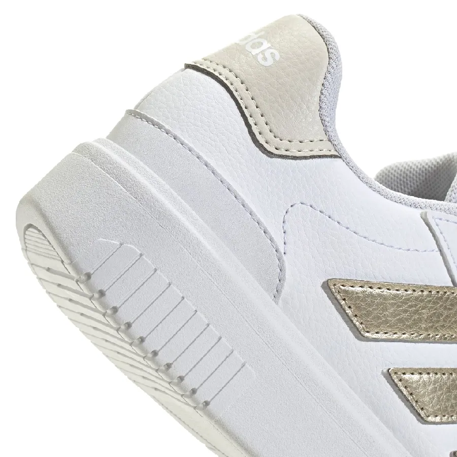 Imagen 6 de 7 de Zapatillas adidas Courtblock Bold-BLANCO/DORADO