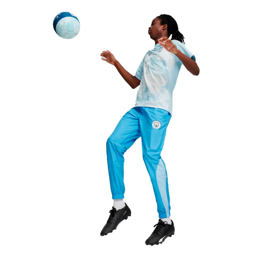 Imagen 3 de 6 de Camiseta Puma Prematch Manchester City-CELESTE