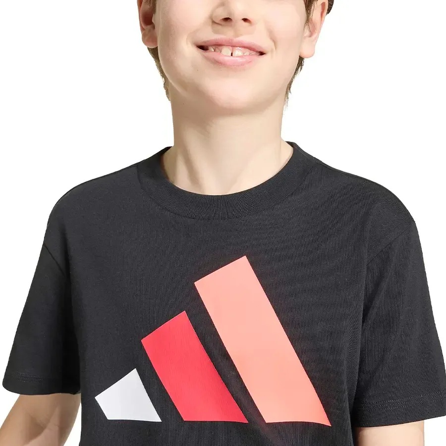 Imagen 4 de 6 de Remera adidas Essentials-NEGRO