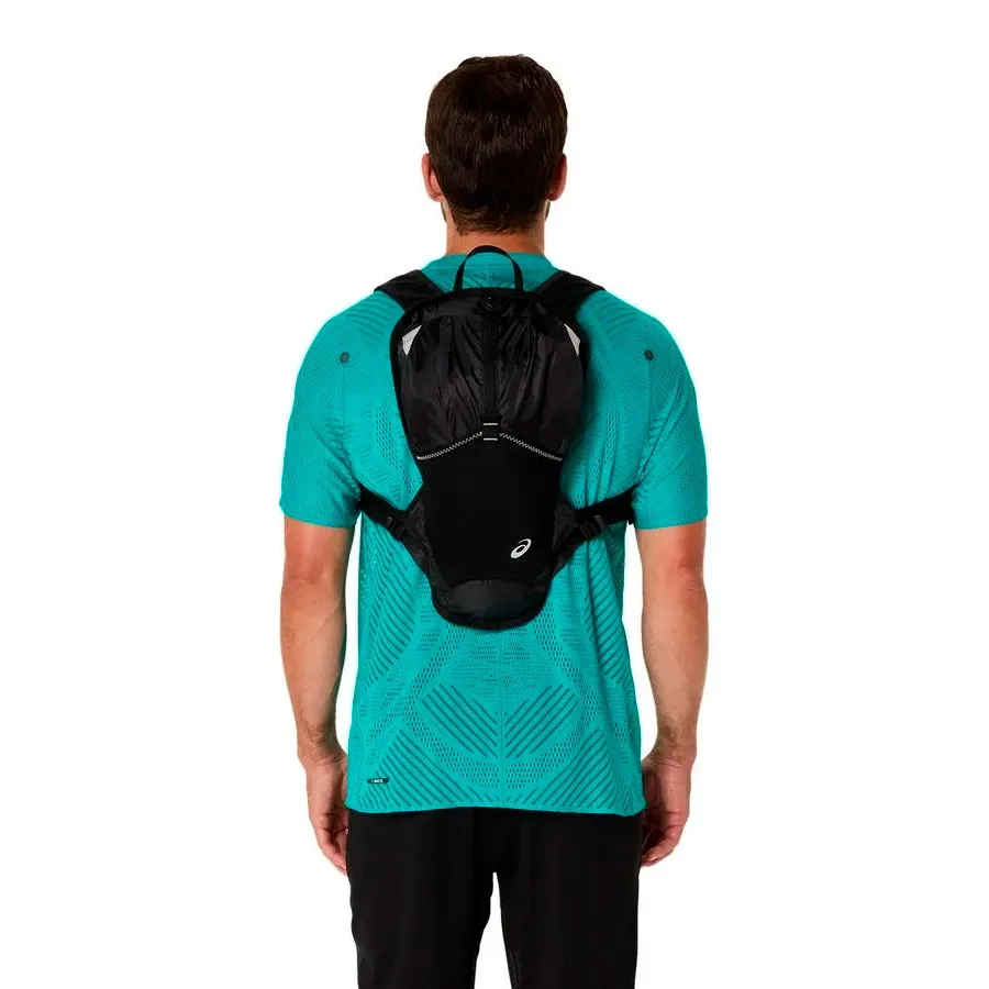 Imagen 4 de 5 de Mochila Asics Performance-NEGRO