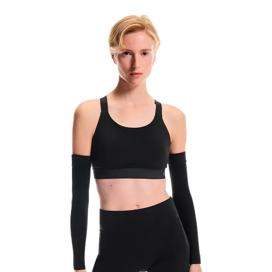 Imagen 0 de 4 de Top On Performance-NEGRO
