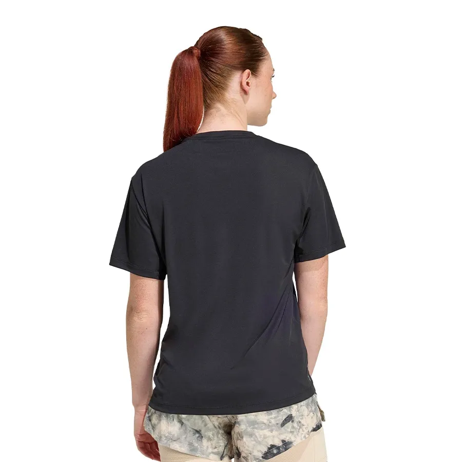 Imagen 2 de 6 de Remera adidas Adi365 Essentials-NEGRO