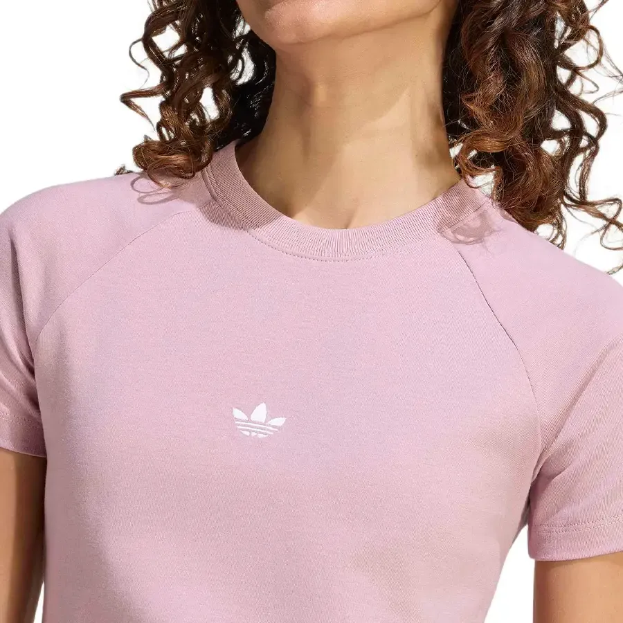 Imagen 3 de 5 de Remera adidas originals Essentials Slim Tee-ROSA