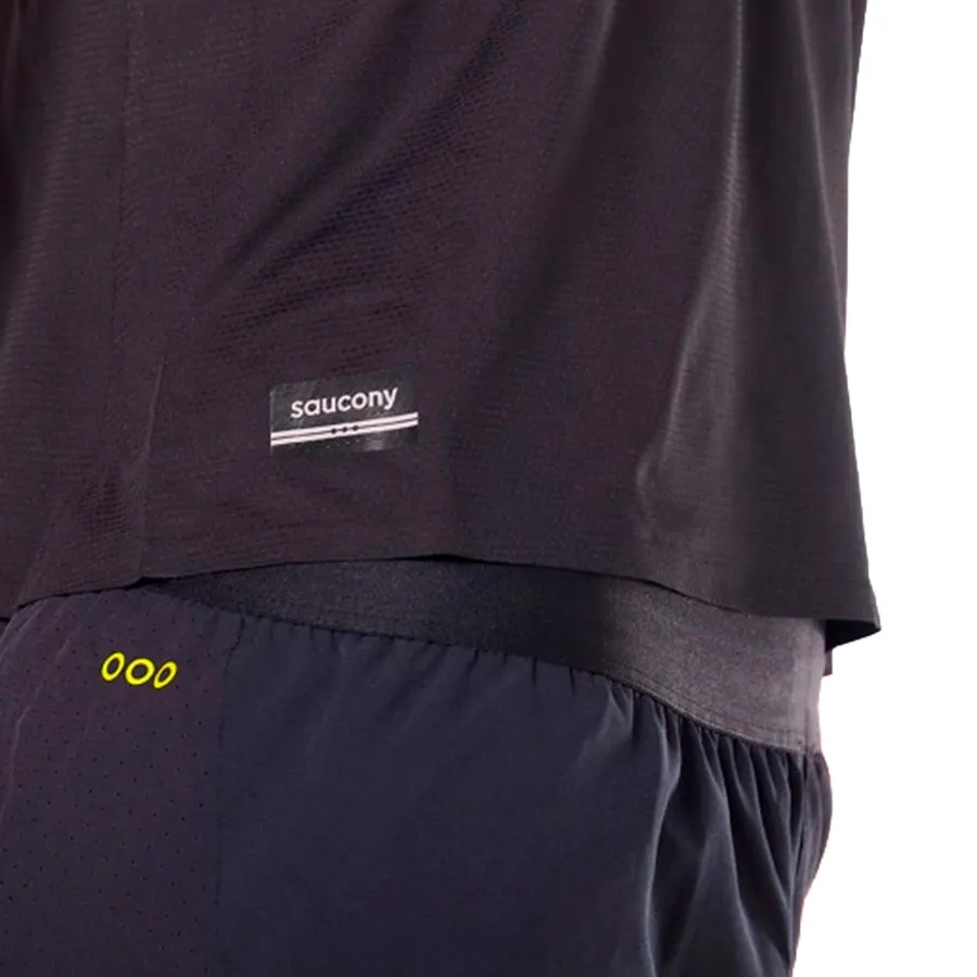 Imagen 3 de 4 de Musculosa Saucony Endorphin Single-NEGRO