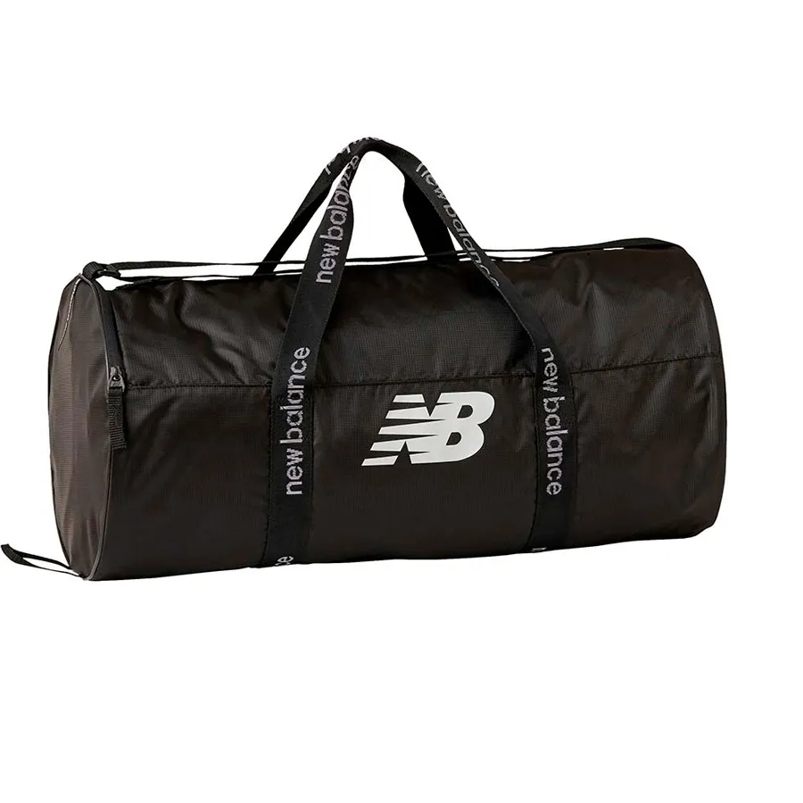 Imagen 0 de 2 de Bolso New Balance Opp Core Medium Duffel-NEGRO/BLANCO