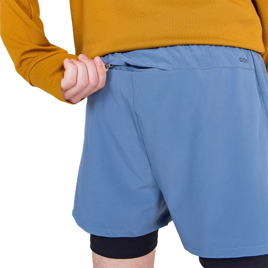 Imagen 1 de 5 de Shorts Saucony Outpace 4" 2 en 1-CELESTE/NEGRO
