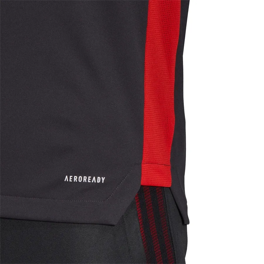 Imagen 5 de 6 de Camiseta adidas Entrenamiento Tiro River Plate-GRAFITO/ROJO/BLANCO