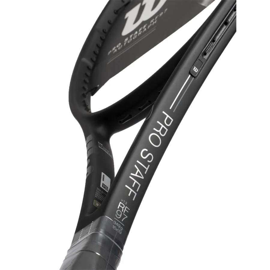 Imagen 1 de 3 de Raqueta Wilson Pro Staff Rf V13-NEGRO