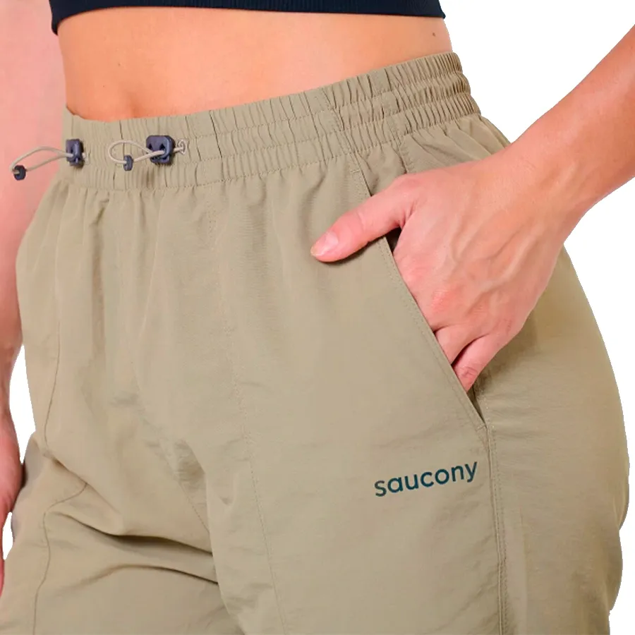 Imagen 3 de 4 de Pantalón Saucony Metro Parachute-BEIGE