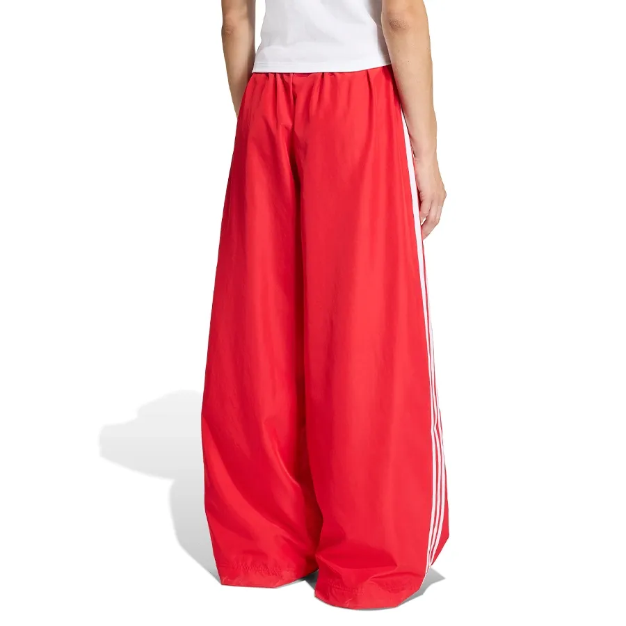 Imagen 1 de 5 de Pantalón adidas originals Firebird Adilenium-ROJO/BLANCO
