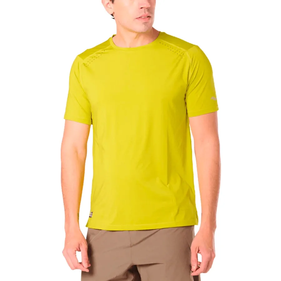 Imagen 0 de 4 de Remera Saucony Hurricane-MAÍZ