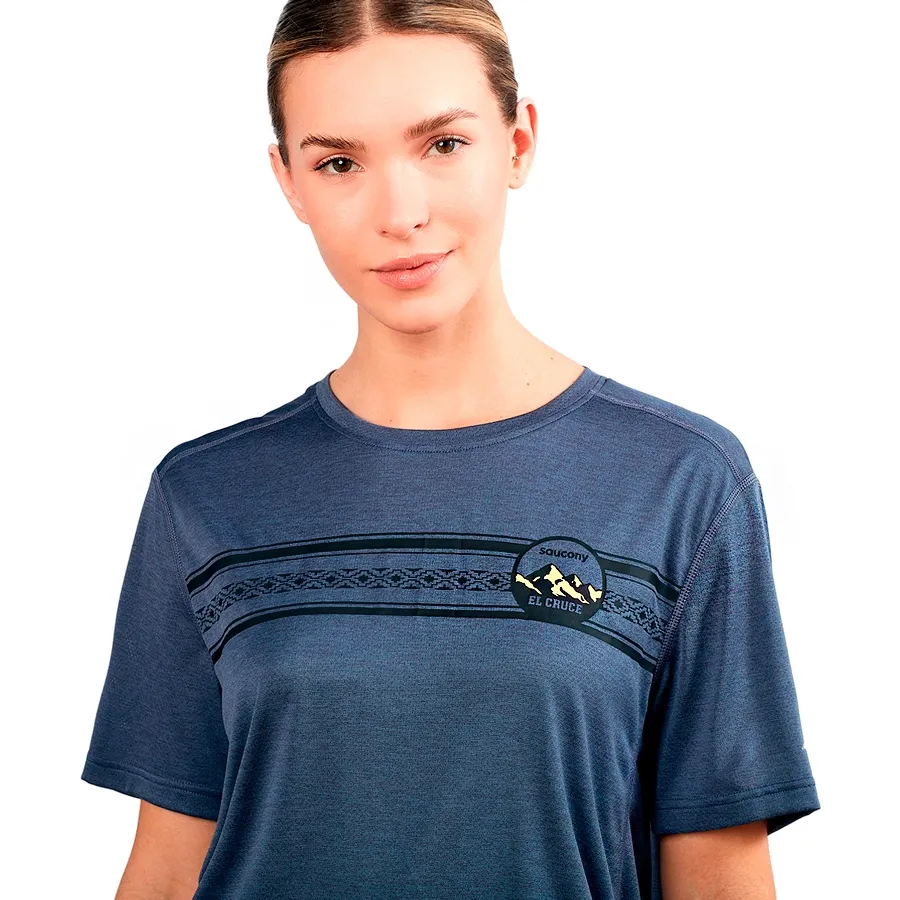 Imagen 5 de 7 de Remera Saucony Stopwatch El Cruce-GRIS