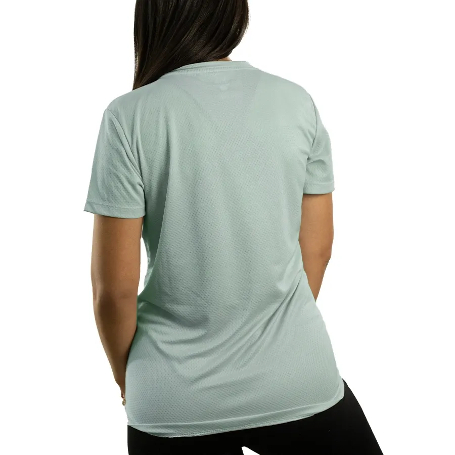 Imagen 2 de 4 de Remera Kamp Ultrarun con Recortes Laterales 25-CELESTE