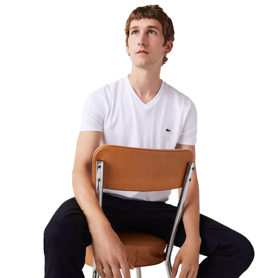 Imagen 4 de 6 de Remera Lacoste Cols Roules-BLANCO