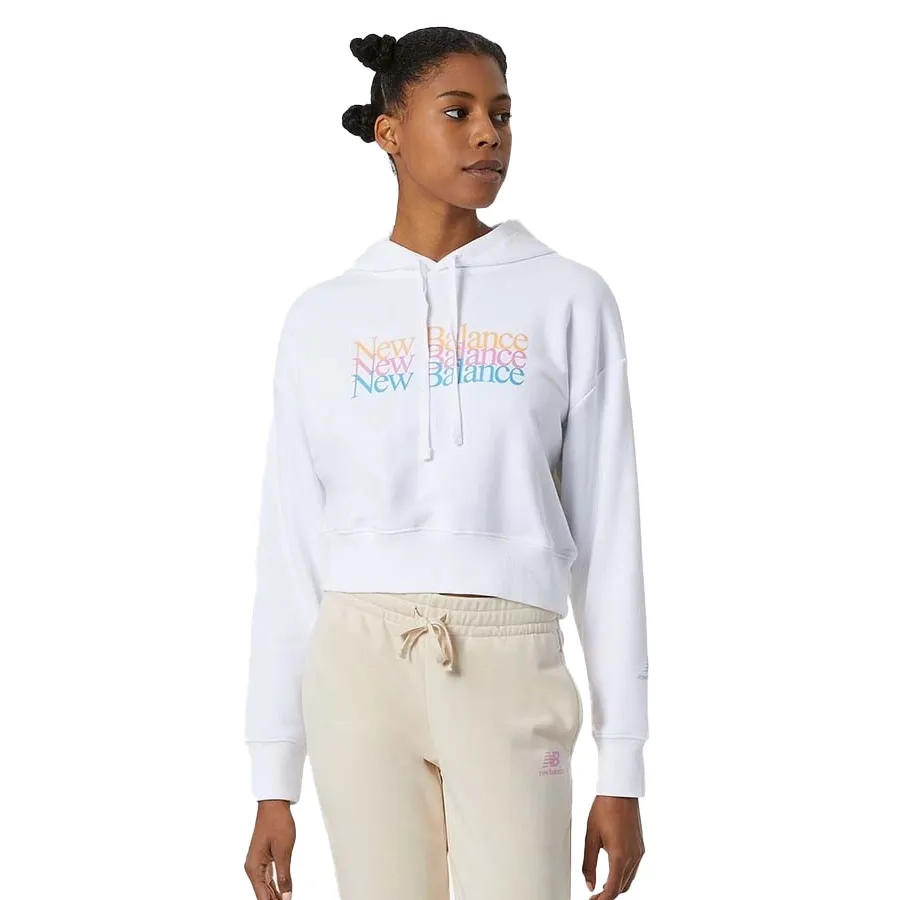 Imagen 1 de 5 de Buzo New Balance Essentials Celebrate Fleece-BLANCO