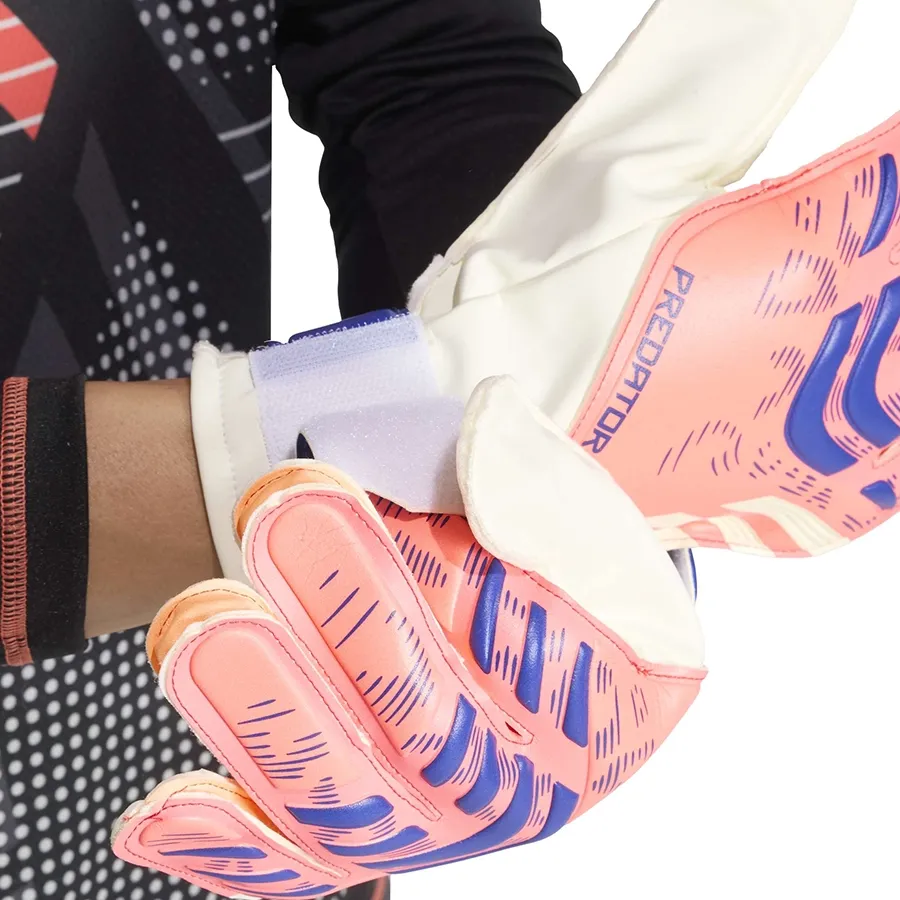 Imagen 4 de 5 de Guantes adidas de Arquero Predator Training-HUESO/CORAL