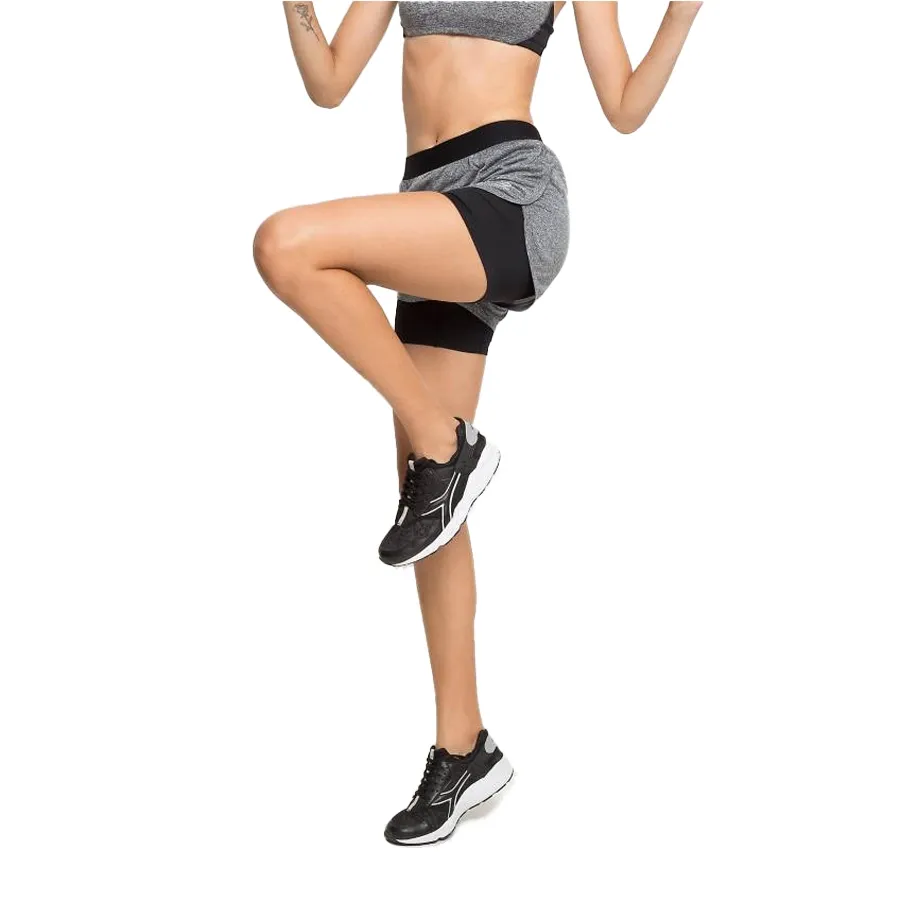 Imagen 1 de 4 de Shorts Topper Kt Training 2 en 1-GRIS/NEGRO