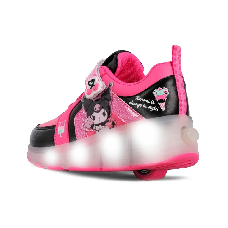 Imagen 2 de 3 de Zapatillas Footy Roller Kuromi con Ruedas+Luz Led-FUCSIA/NEGRO