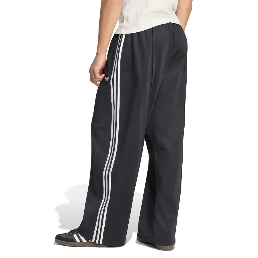 Imagen 1 de 4 de Pantalón adidas originals Oversize-NEGRO