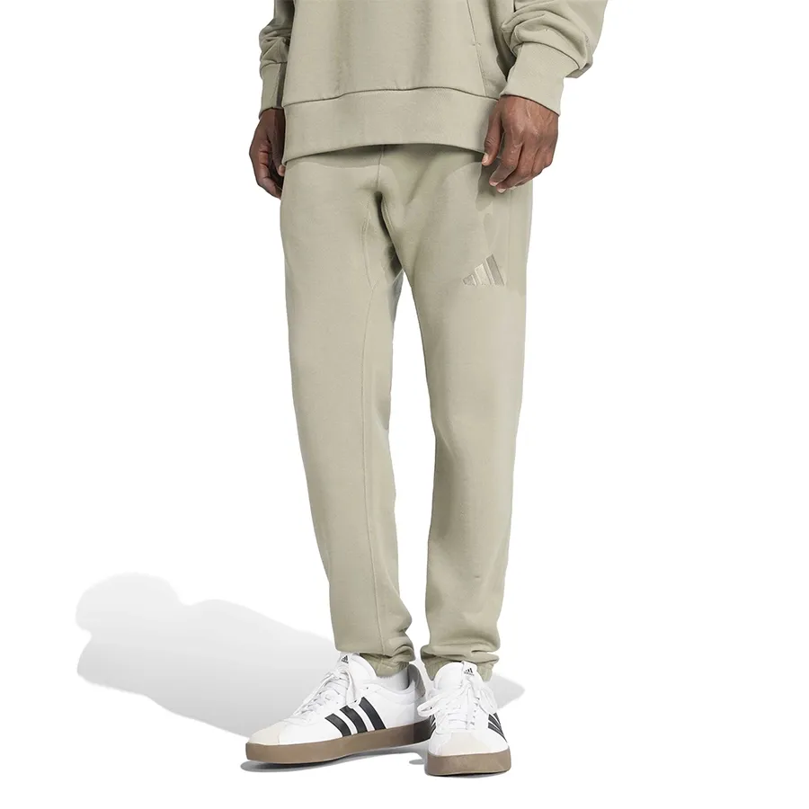 Imagen 0 de 5 de Pantalón adidas All Szn Regular-GRIS