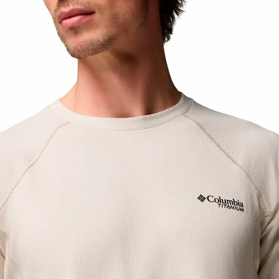 Imagen 2 de 5 de Remera Columbia Dri Venture-BEIGE