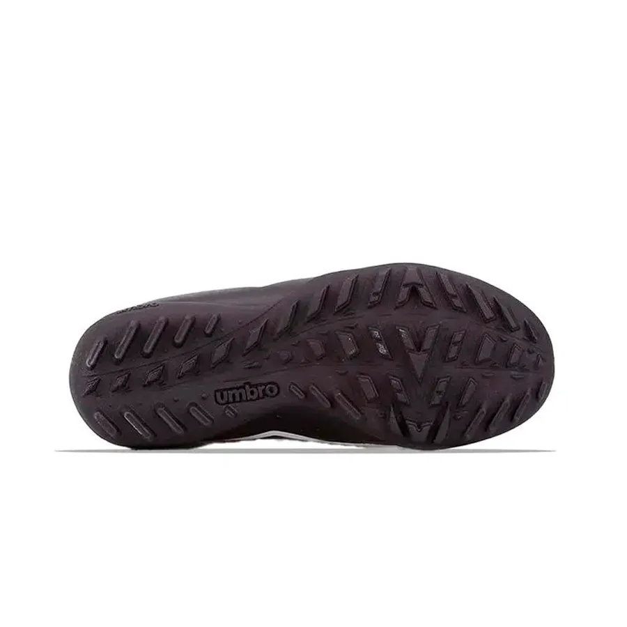 Imagen 3 de 4 de Botines Umbro Sintetico Class 2.2 Jr-NEGRO/BLANCO