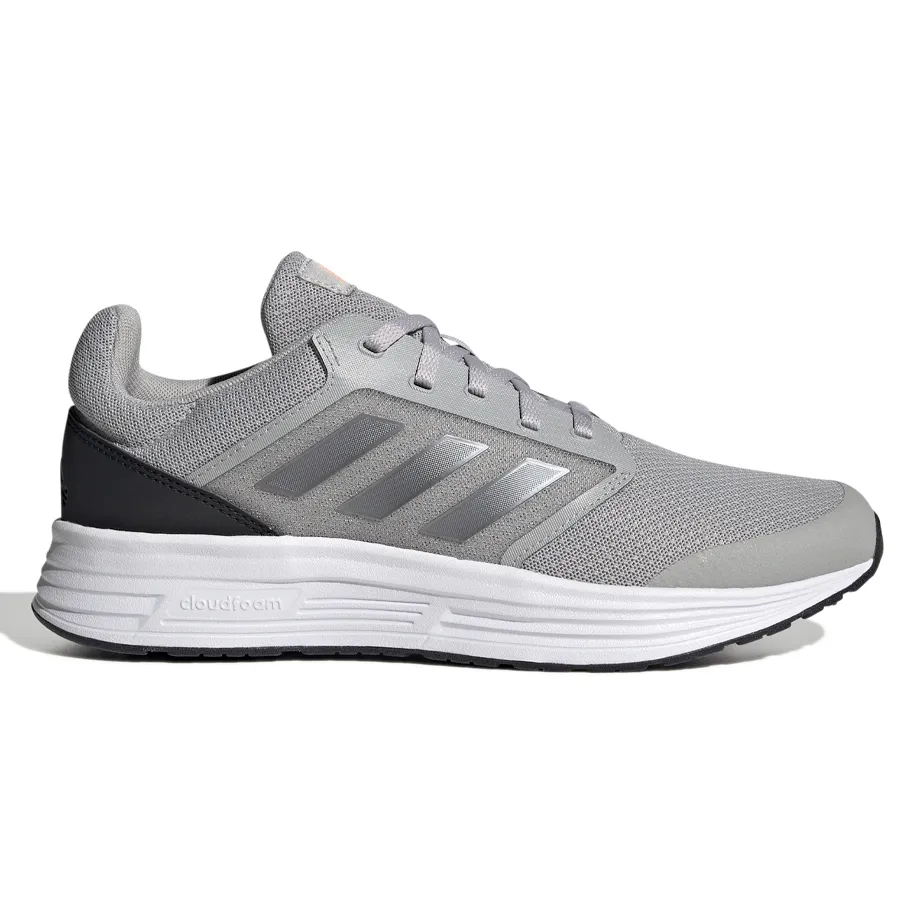 Imagen 0 de 6 de Zapatillas adidas Galaxy 5-GRIS/PLATA