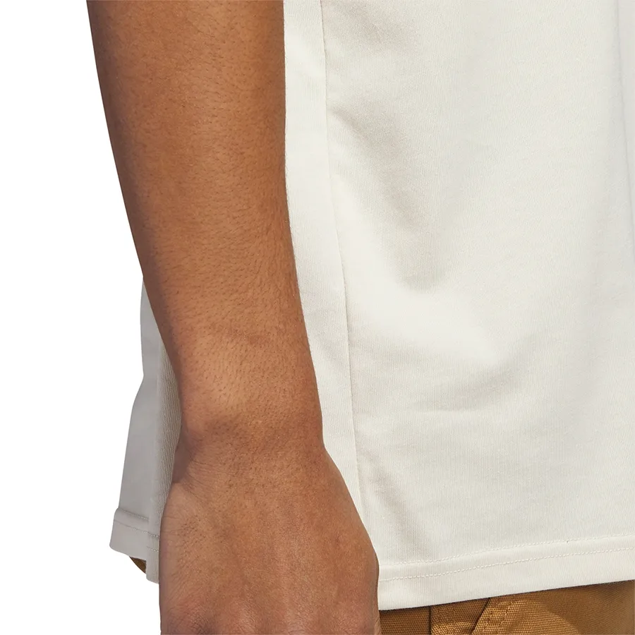 Imagen 5 de 6 de Remera adidas Stencil-NATURAL/DORADO