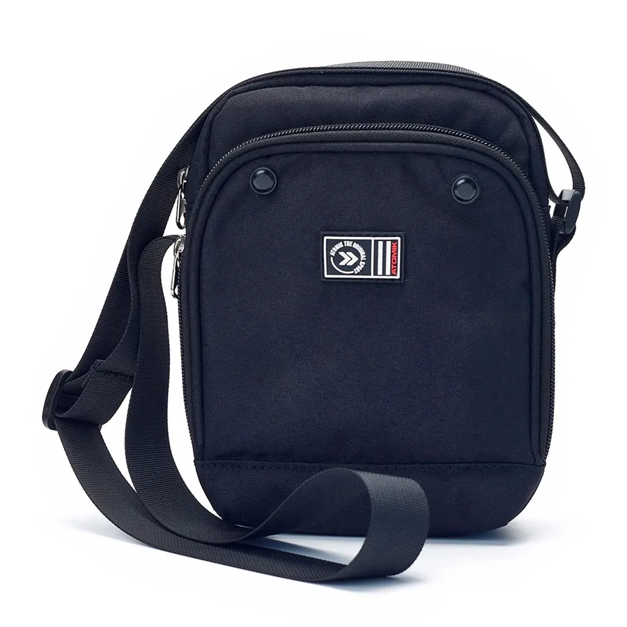 Imagen 0 de 2 de Bandolera Atomik Pocket-NEGRO