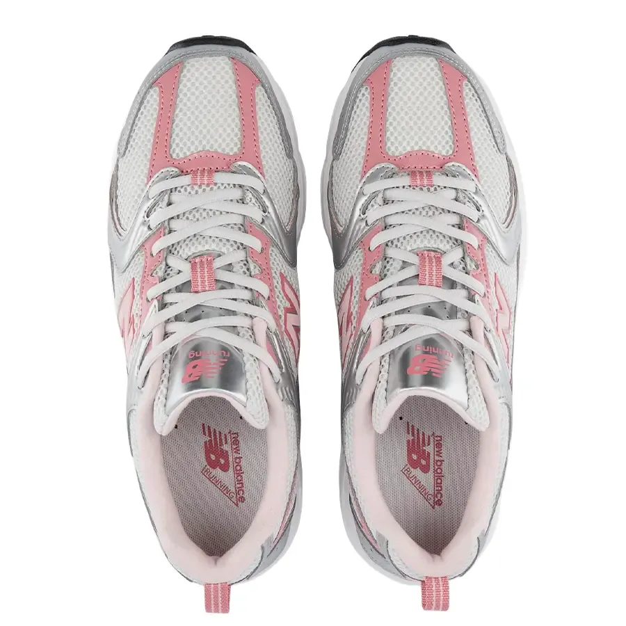 Imagen 3 de 6 de Zapatillas New Balance 530-BLANCO/PLATA/ROSA