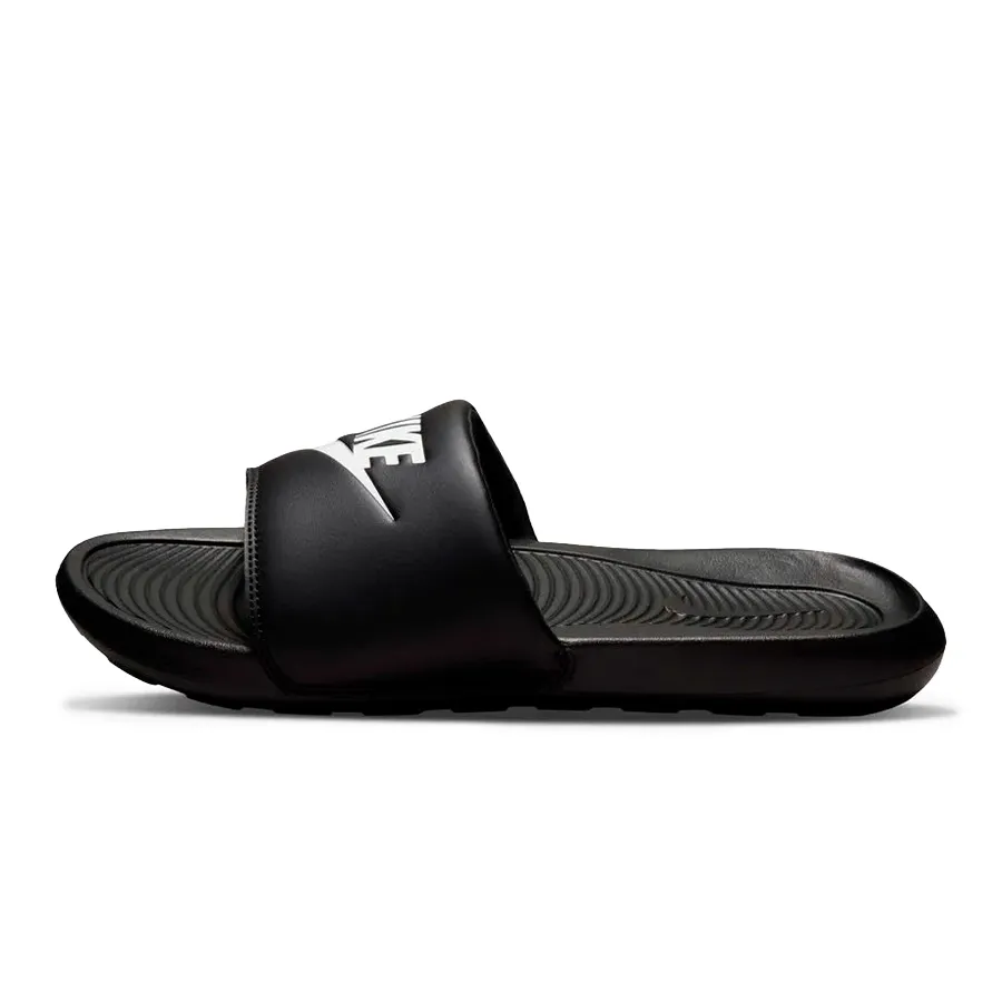 Imagen 2 de 5 de Ojotas Nike Victori One-NEGRO